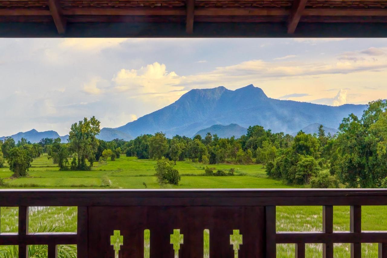 Sriwilai Sukhothai Hotel Exterior photo