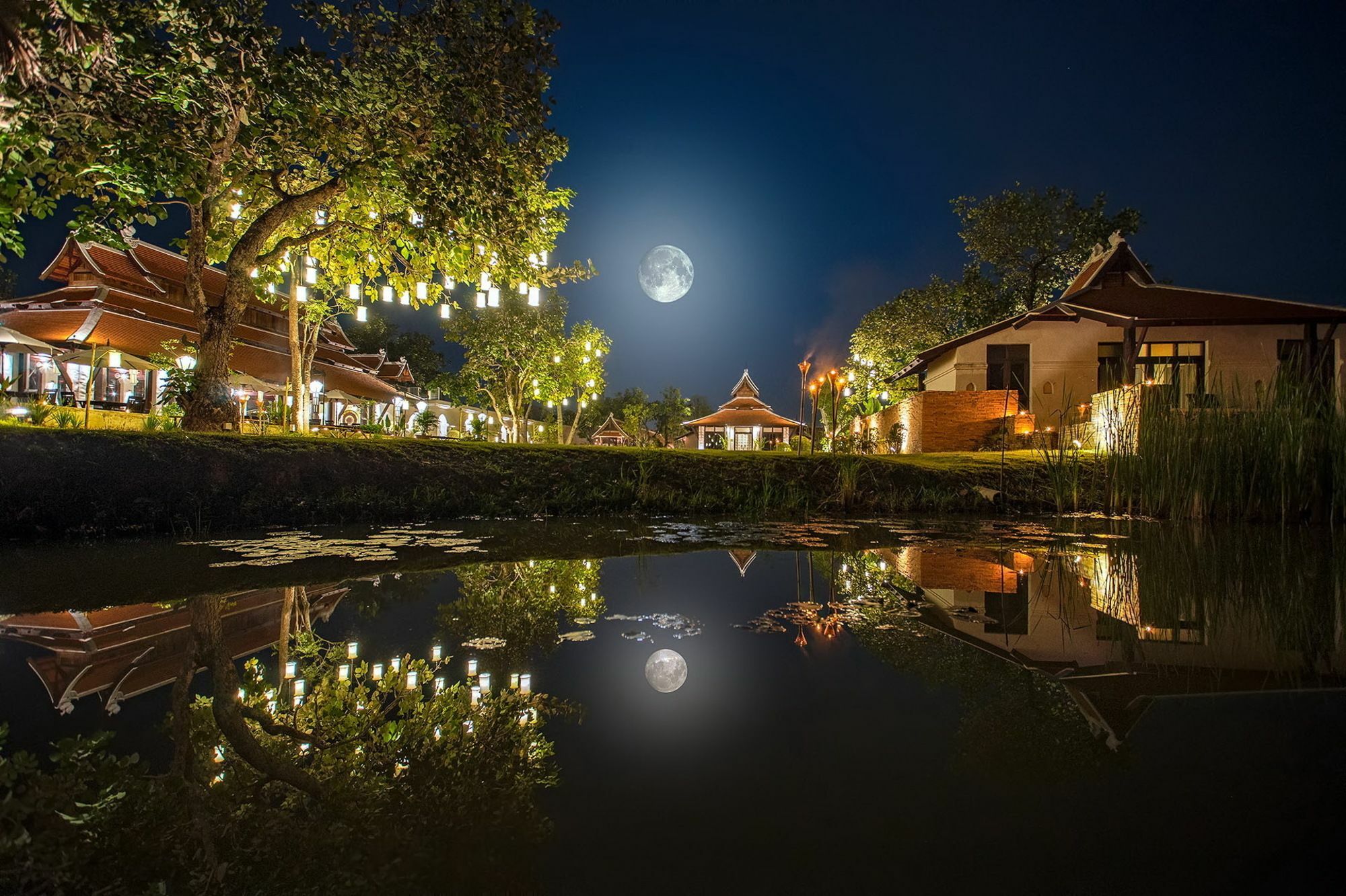 Sriwilai Sukhothai Hotel Exterior photo