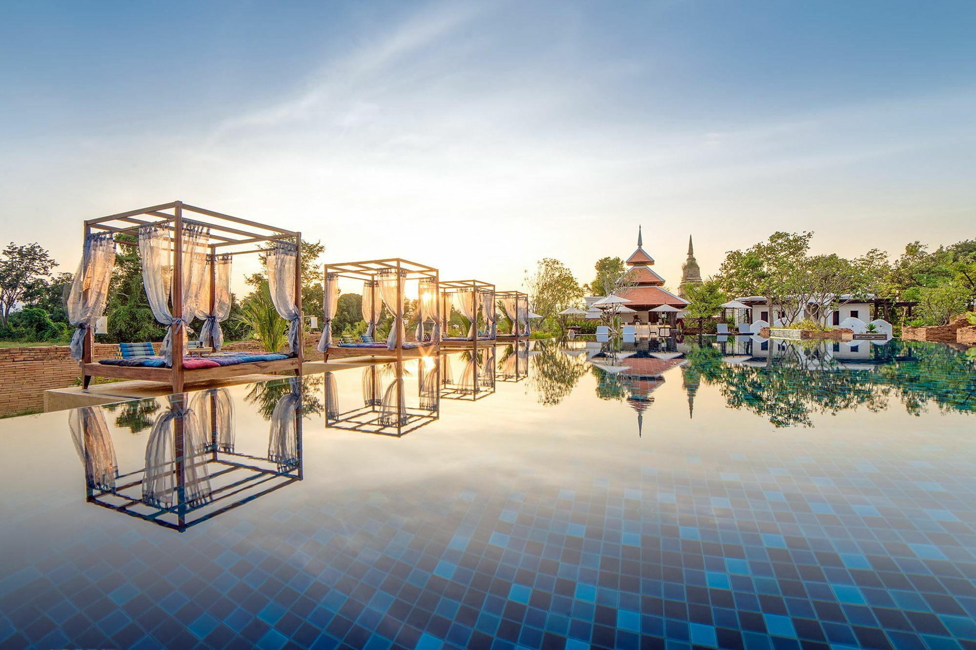 Sriwilai Sukhothai Hotel Exterior photo